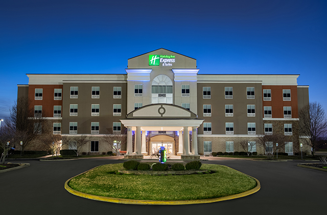 Holiday Inn Express & Suites, Terre Haute IN